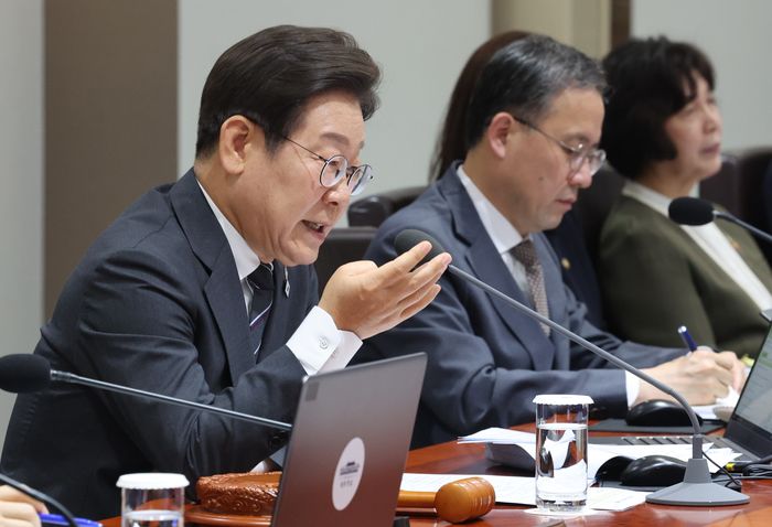 고금리 시대, '중금리 특화' 신규 인뱅 설립 가능성? 금융시장 긴장 속 논란 확산