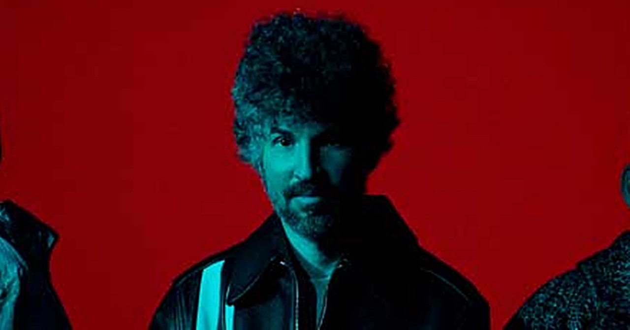 Saúde mental de Brad Delson: Mike Shinoda fala sobre ausência do guitarrista dos shows do Linkin Park