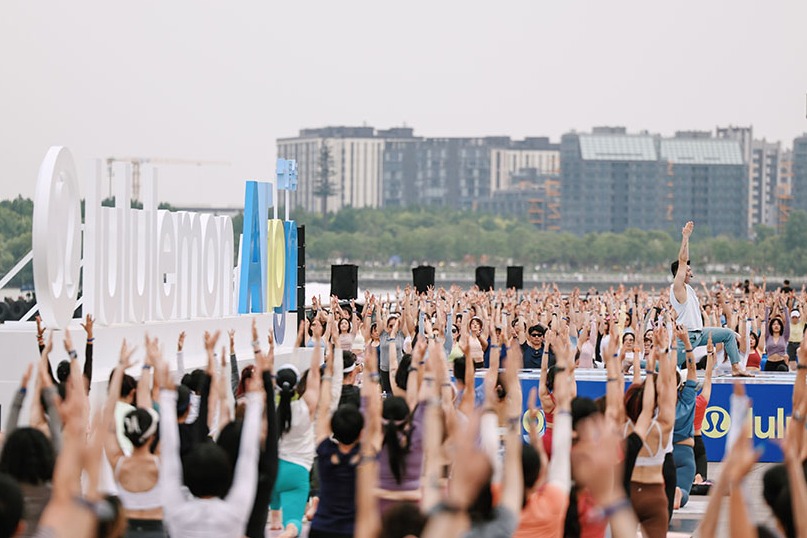 Lululemon Marks 10 Years of Align™ with Epic Yoga Festivities in Beijing & Shanghai!