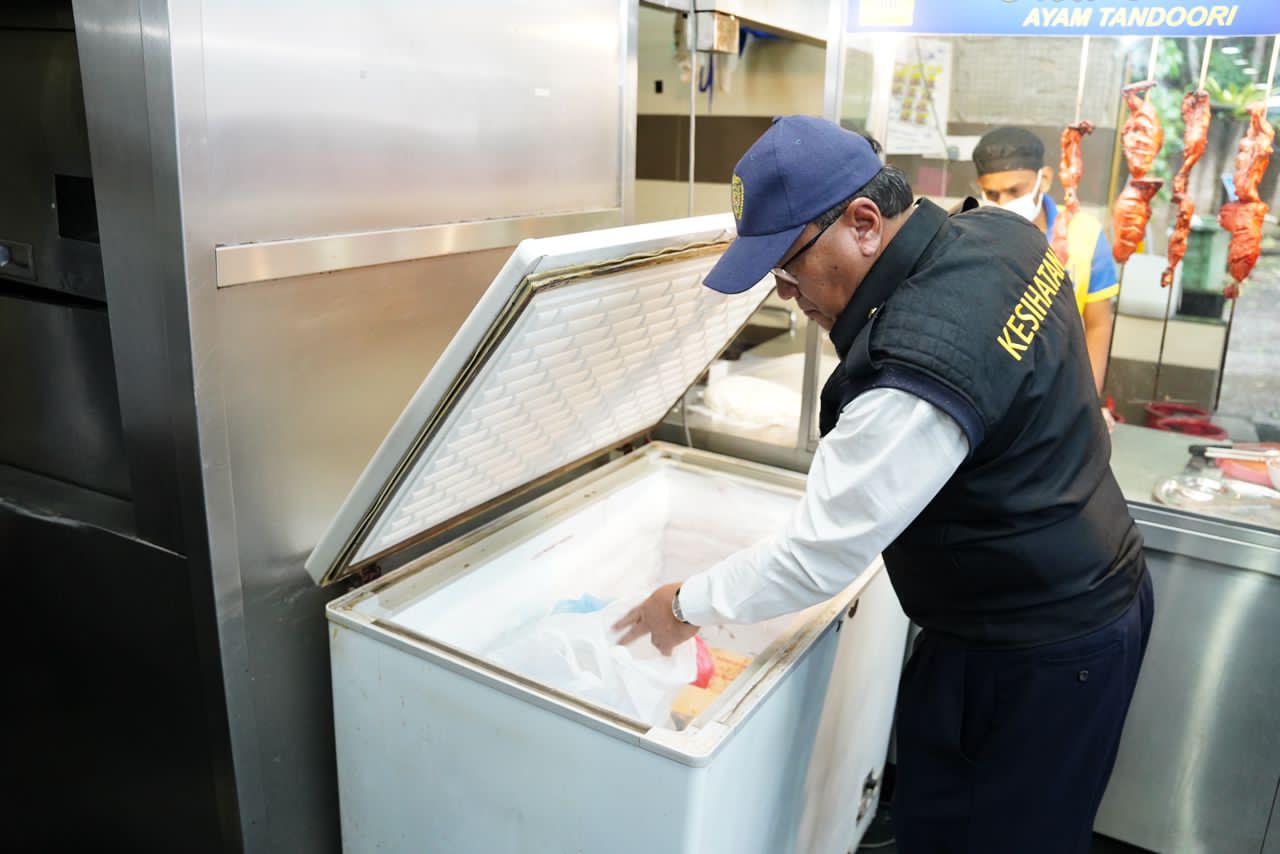 5 Premis Makanan di Bentong Ditutup Kerana Kotor dan Tidak Mematuhi Peraturan