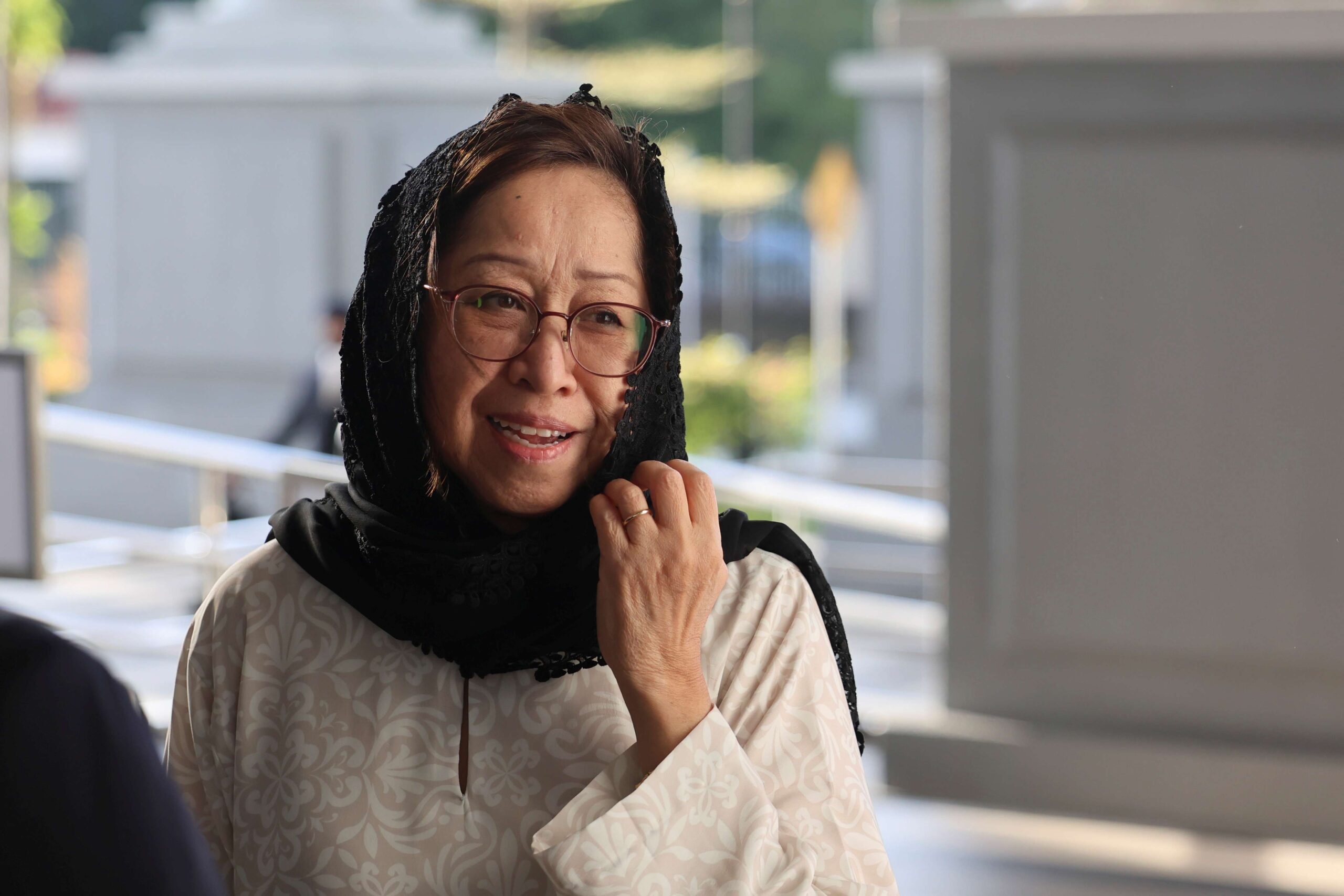 Aset luar negara isteri Daim, keluarga dibeku SPRM