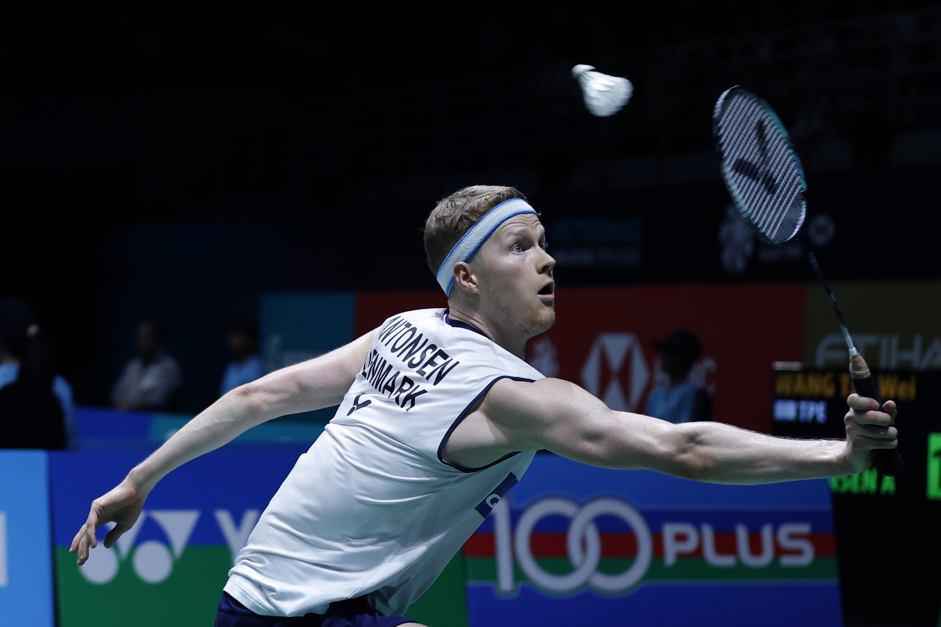 Antonsen kæmper sig til stor kvartfinale i maratonkamp