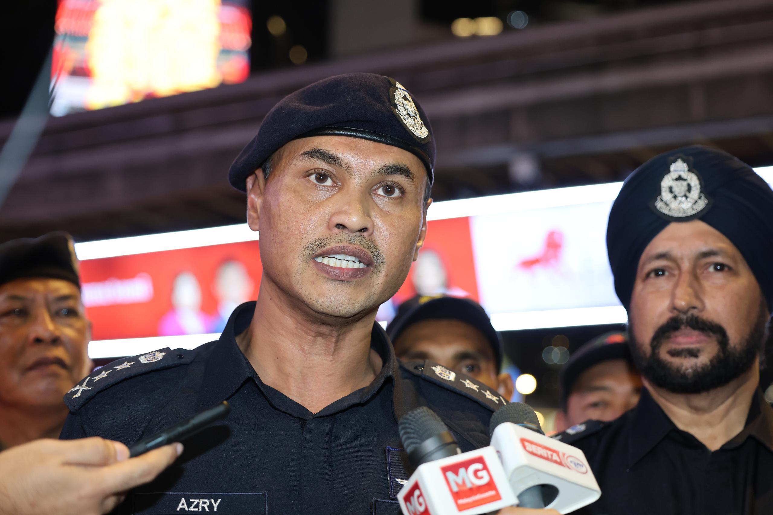 Empat Lelaki Ditahan Terlibat Kes Rempuh Motosikal di Jalan Klang Lama