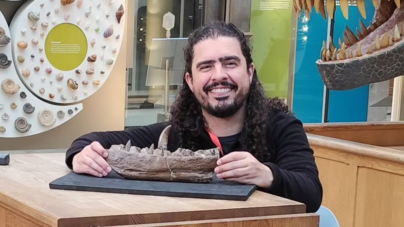 Pirulla: o que se sabe sobre a saúde do youtuber que sofreu AVC