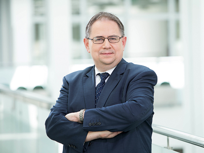 Rektor Uniwersytetu SU: Nie Jestem Jasnowidzem, Ale Muszę Radzić Sobie z Rosnącymi Kosztami!