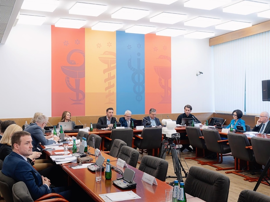 Inwestuj w zdrowie: Ekspercka debata w ramach Hack4Health