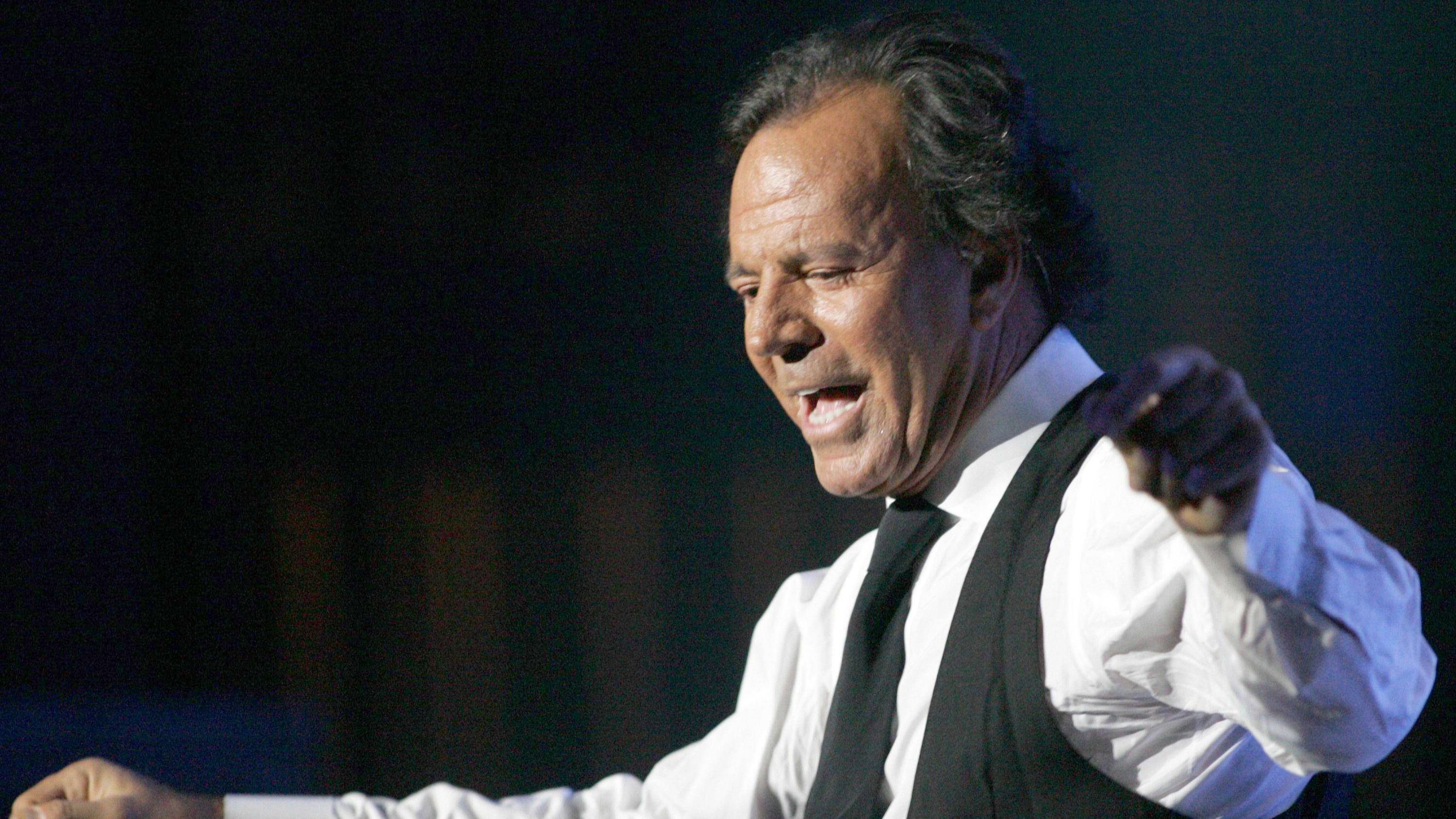 Julio Iglesias rompe el silencio: "Me han matado mil veces", su respuesta a los rumores sobre su salud
