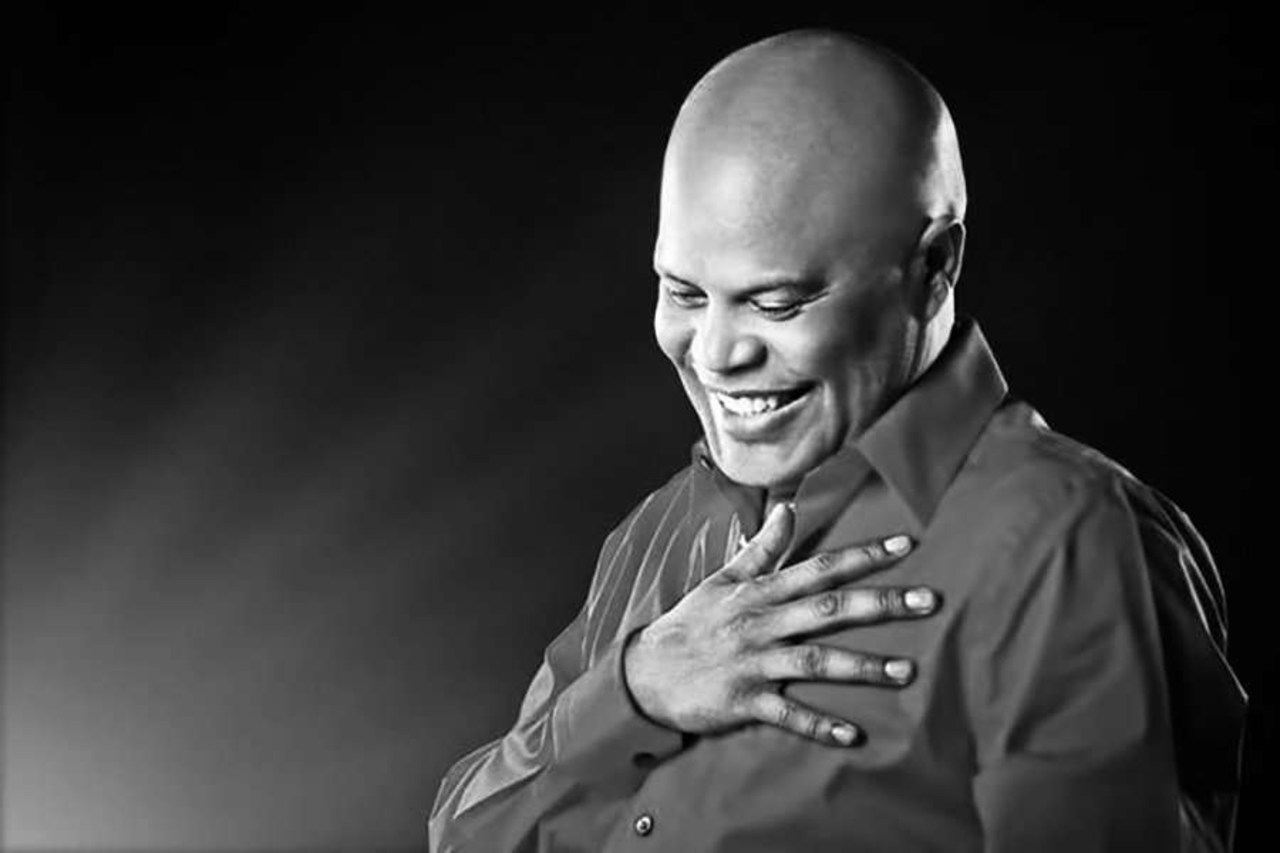 El Legado Imborrable de Rubby Pérez: Ícono del Merengue que Falleció Habiendo Culpido Su Pasión