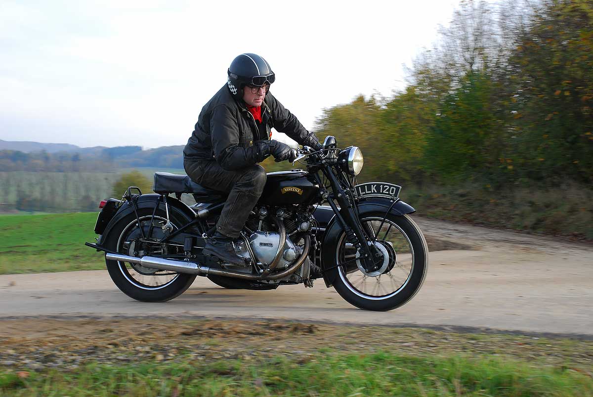 Meer dan Rijden: Essentiële Zaken voor Elke Motorliefhebber