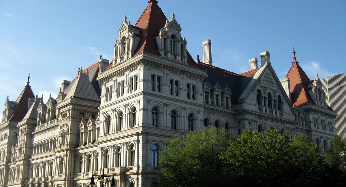New York Lawmakers Set to Relax Campaign Finance Regulations in Upcoming Budget