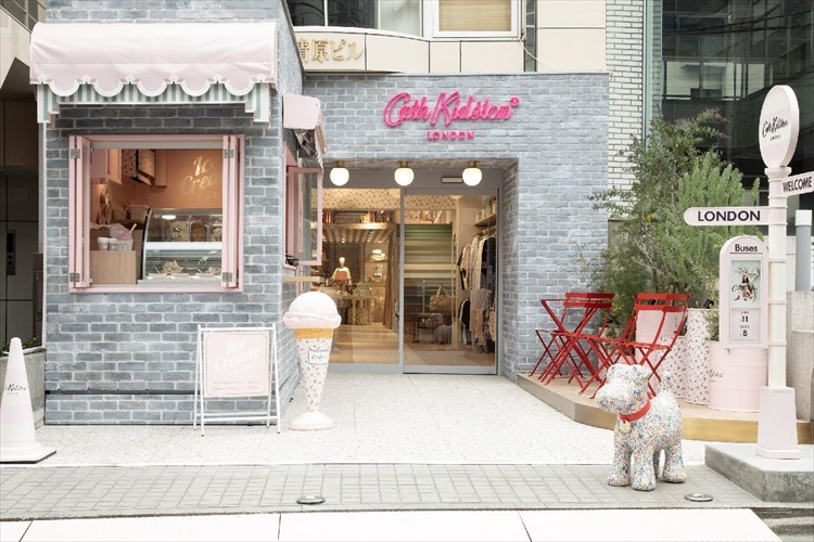 【表参道再上陸】Cath Kidston、初の直営店オープン！音楽とアイテムが奏でる「喜び」に迫る