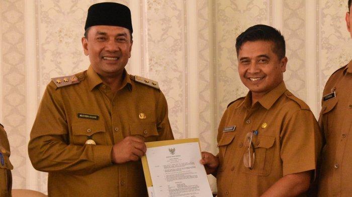 Penyerahan Tugas Plt Kadis Kesehatan Aceh Tengah: Wabup Muchsin Hasan Sampaikan Pesan Penting untuk Winarno