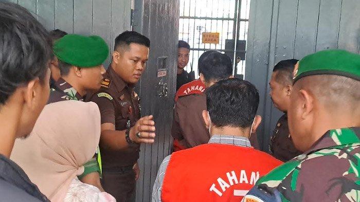 2 Pimpinan BUMD Tuban Dijebloskan ke Penjara Akibat Maladministrasi Keuangan Rp 2,6 M