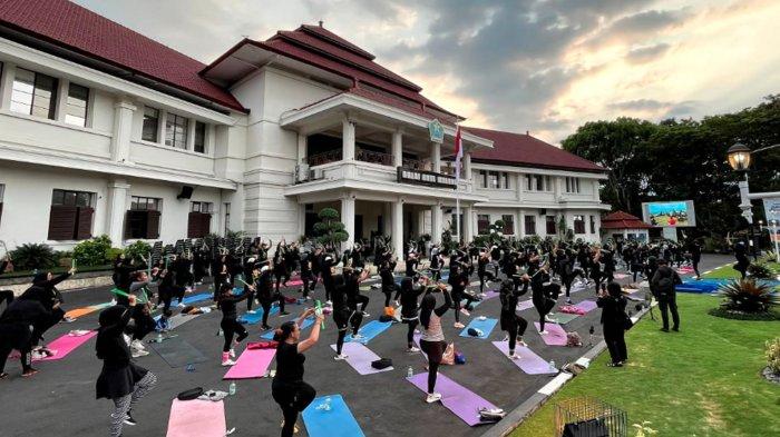 Tetap Bugar di Bulan Ramadan dengan Olahraga Pound Fit Level 1