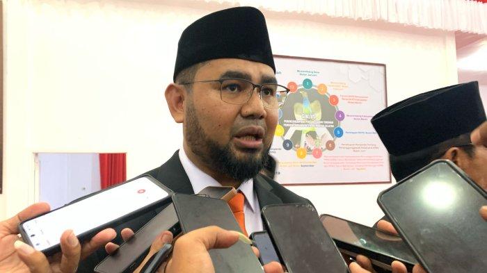 South Halmahera Regent Cracks Down on Officials and Village Heads with Drinking Habits