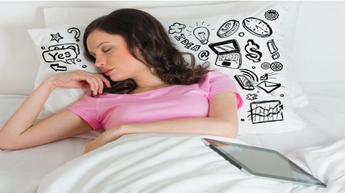 Sleep Call Itu Romantis, Tapi Bisa Berisiko, Gangguan Kesehatan Ini Bisa Terjadi
