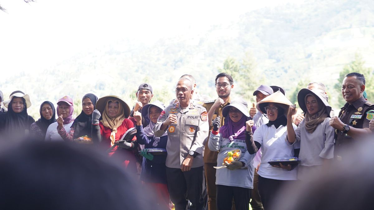 Bakti Kesehatan Digelar Polda Jabar untuk Masyarakat Termasuk Para Petani di Lembang