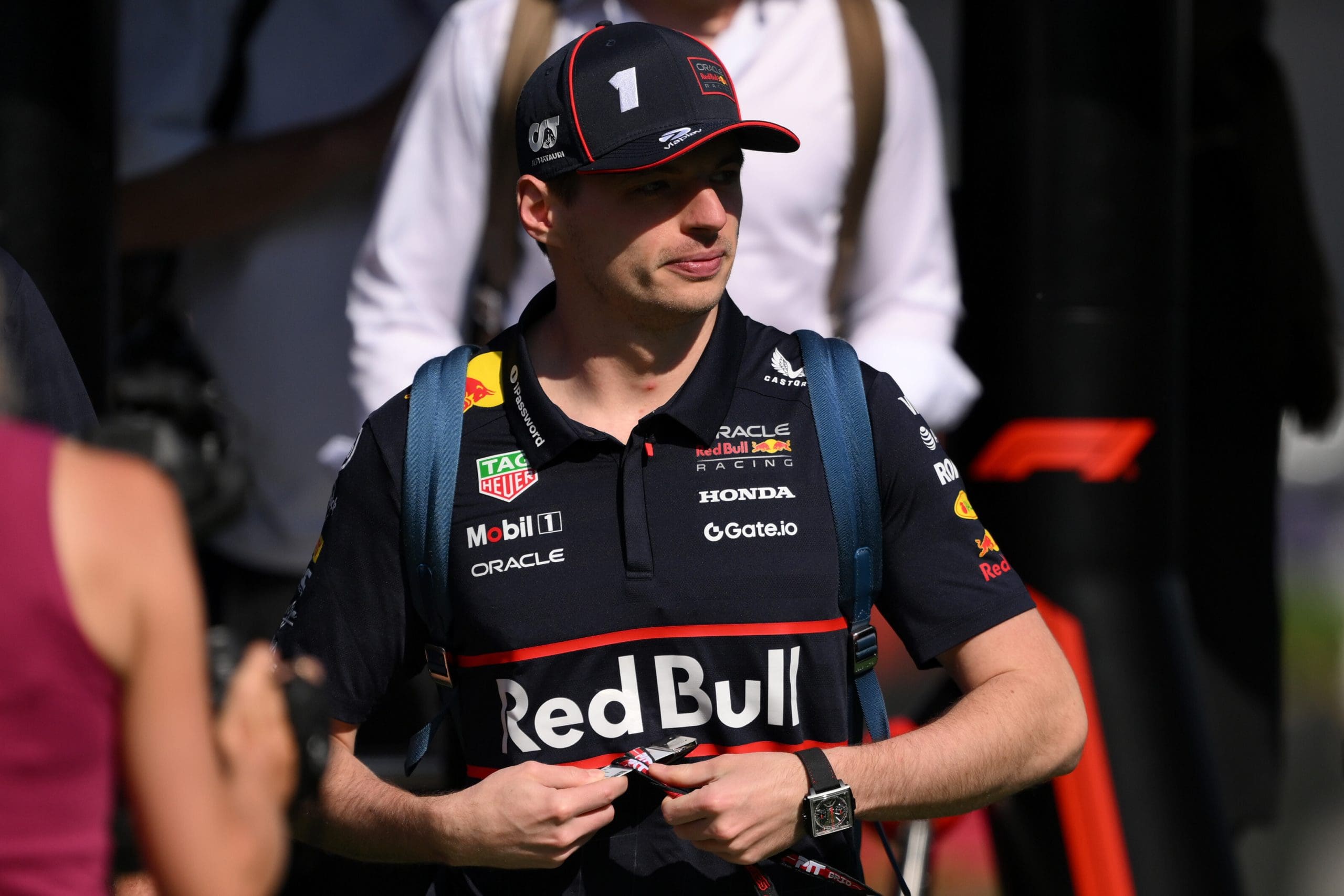 Verstappen no Limite? Tensão com Horner Levanta Questões Sobre o Futuro do Campeão na Fórmula 1