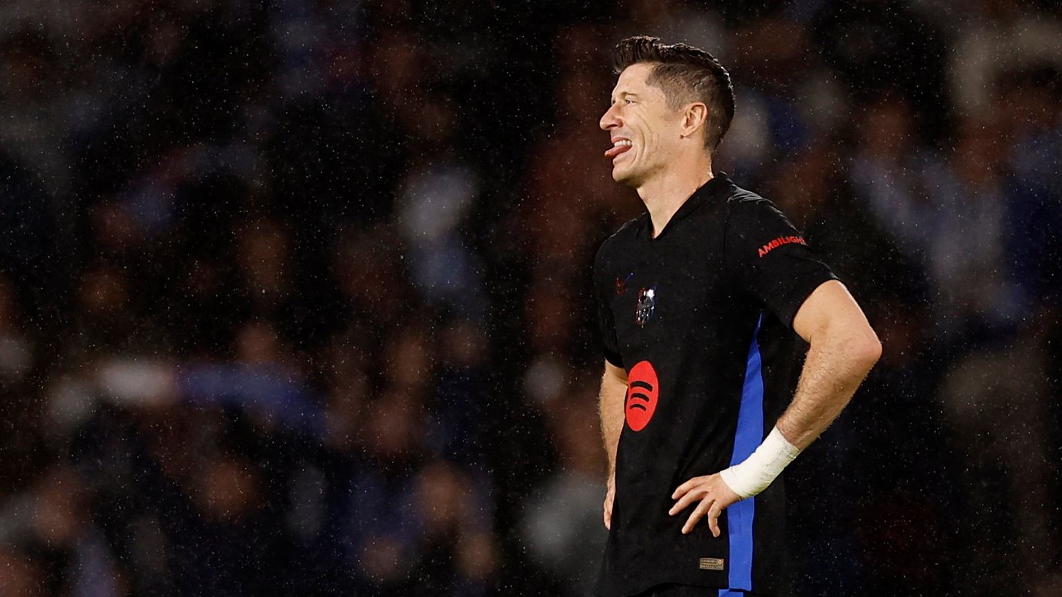 Vitor Roque kontra Barcelona - czy niedoszły następca Lewandowskiego pokaże się z dobrej strony?