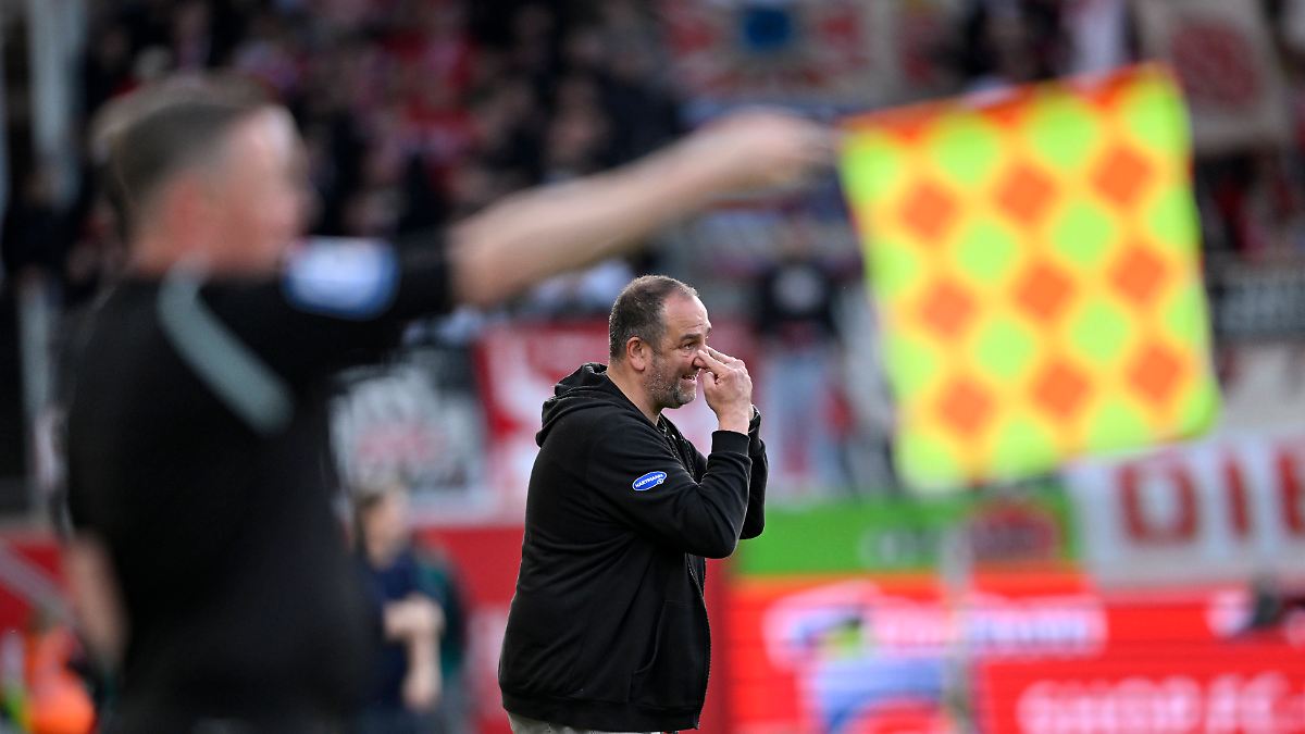 Bundesliga: Halbautomatische Abseitstechnologie revolutioniert das Spiel