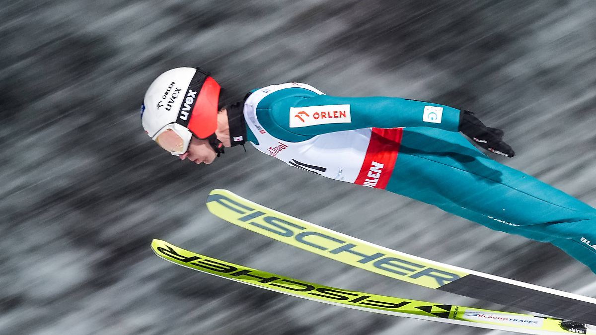 Kamil Stoch: Der Dreifache Tournee-Sieger steigt nach Formtief wieder in den Weltcup ein