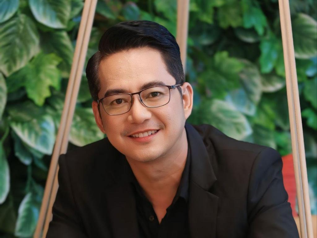 From Medicine to Million-Dollar Success: Heintje Manaloto's Journey to Life Insurance Leadership
