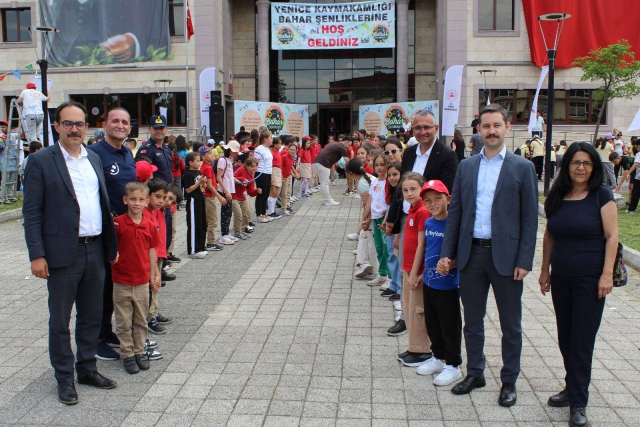 Yenice'de Bahar Coşkusu: 2025 Bahar Şenliği Başladı! Eğlence, Sanat ve Motivasyon Bir Arada