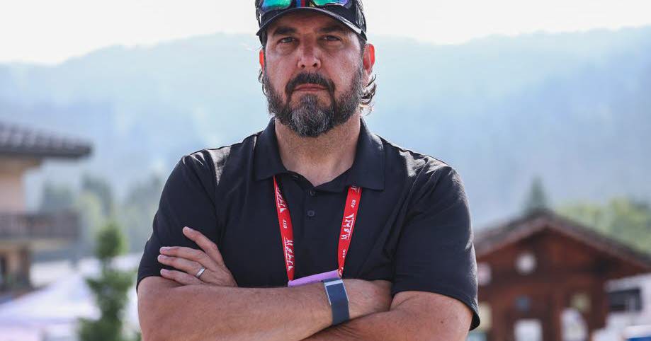 Accueil Sport Nick Raudenski, qui est l'homme qui traque les moteurs dans les vélos de la Grande ...