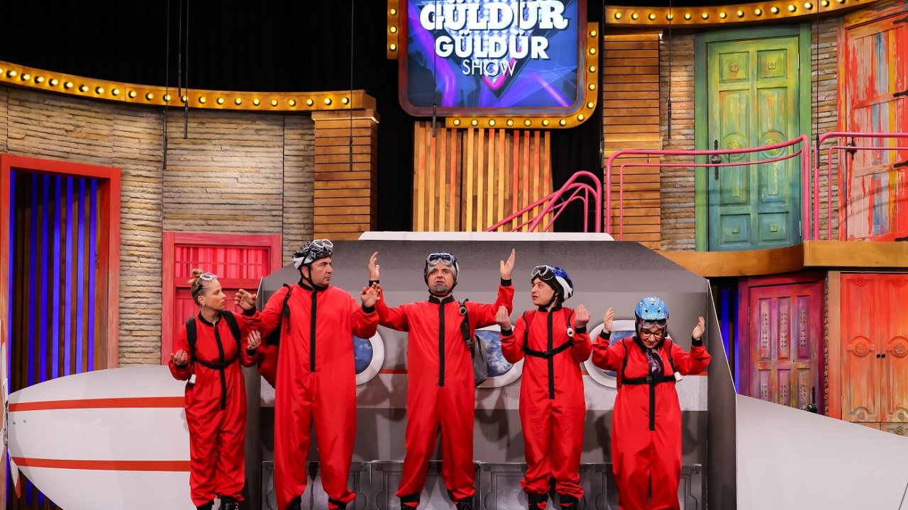 Güldür Güldür Show'un Yeni Bölümü Show TV'de: Kaçırılmaz Kahkaha Şöleni!