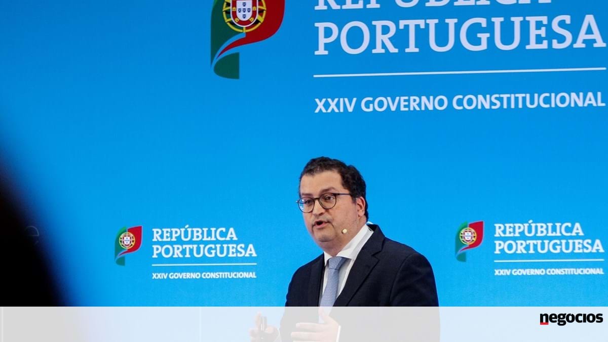 Reforma no Ministério das Finanças: Governo Aprova Fusão de Serviços