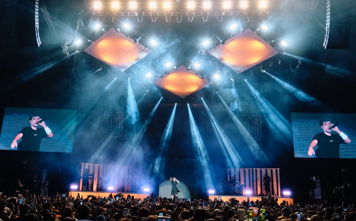 Trueno derrocha flow con sus rimas en el Palacio de los Deportes