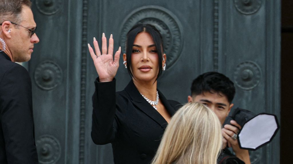 Kim Kardashian Breekhartig Over Parijse Roof: 'Ik Dacht Echt Dat Ik Zou Sterven'