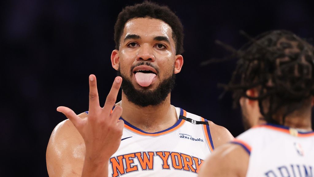 Sensationele Overwinning: New York Knicks Sturen Boston Celtics naar Huis!