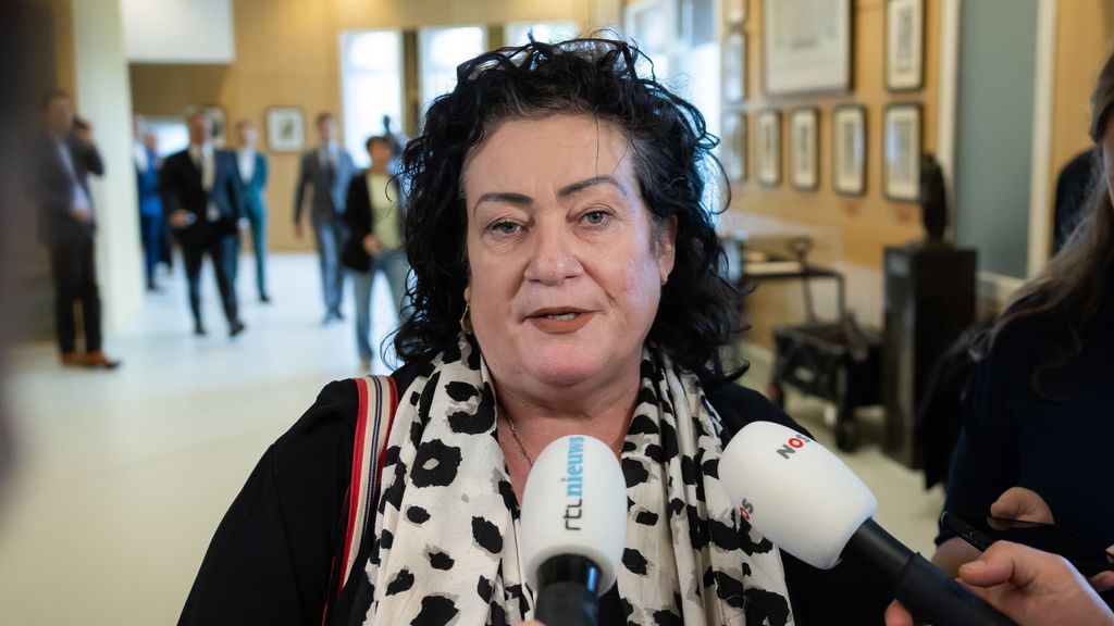 Asielcrisis: BBB stelt drieledige ministeriele verdeling voor om knopen door te hakken