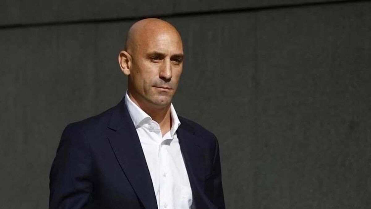 TAS justifica suspensão de Luis Rubiales com "comportamento contrário à decência"