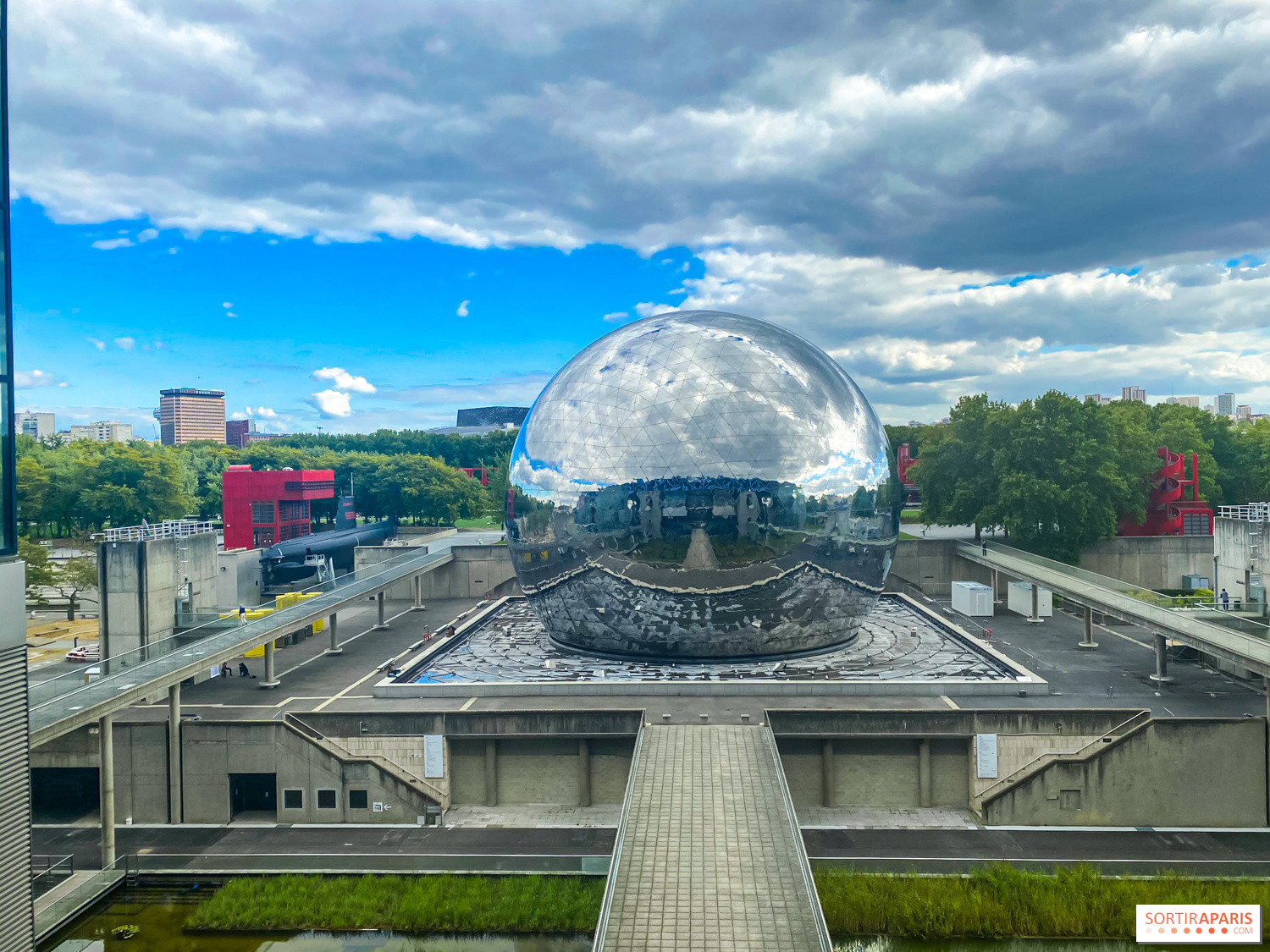 Découvrez la nouvelle Géode de Paris : le cinéma IMAX Laser 4K du Parc de la Villette rénové
