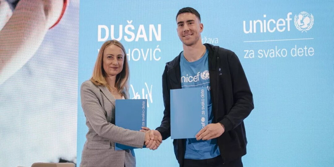 Vlahovic partner Unicef per la salute mentale: "Non vergognatevi a parlare"