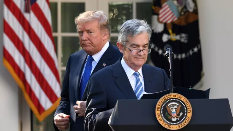 Perang Kata Trump-Powell dan Suntikan Dana Antara ke Garuda: Sorotan Utama Ekonomi Minggu Ini