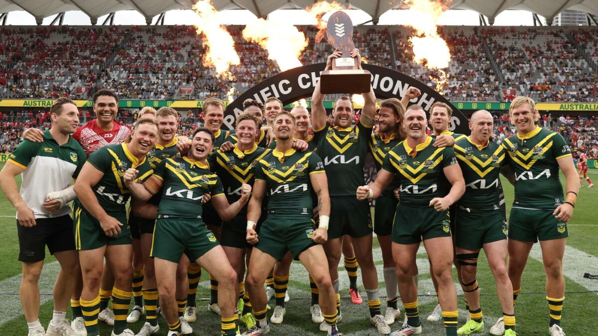 ARL makes strange contract call on Kangaroos coach for Ashes tour