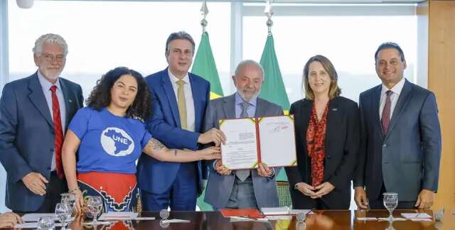 Fim do EAD para Medicina, Direito e Enfermagem: Governo Define Novas Regras para o Ensino Superior