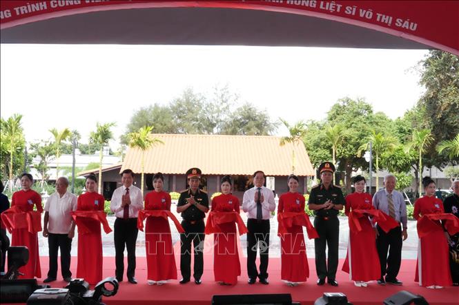 Lễ 30/4 và 1/5: Cả nước sôi động với hoạt động văn hóa, thể thao
