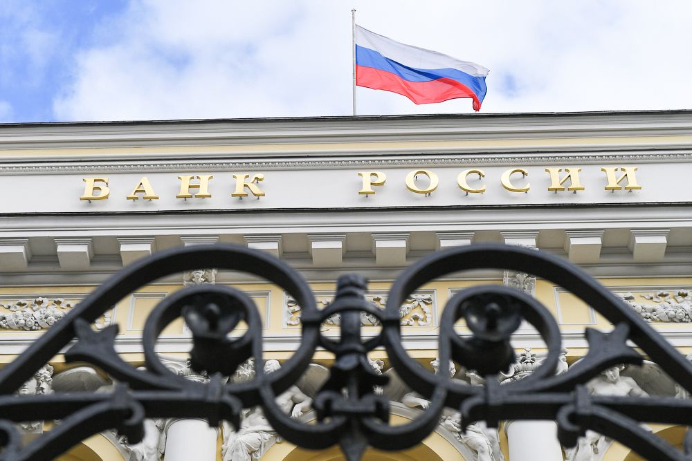 Центробанк ответил на критику Грефа: мнение о едином QR-коду