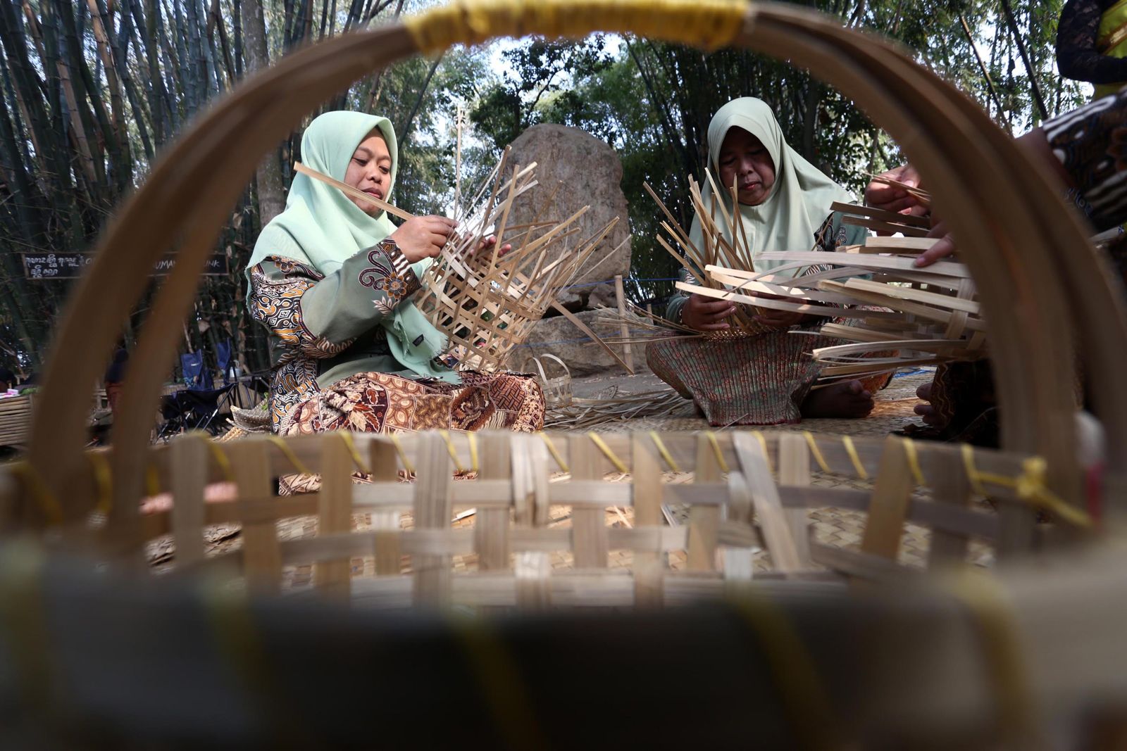 BRI Rayakan Hari Kartini 2025 dengan Pemberdayaan 14,4 Juta Perempuan Melalui Program Mekaar: Komitmen Kuat Inklusi Keuangan!