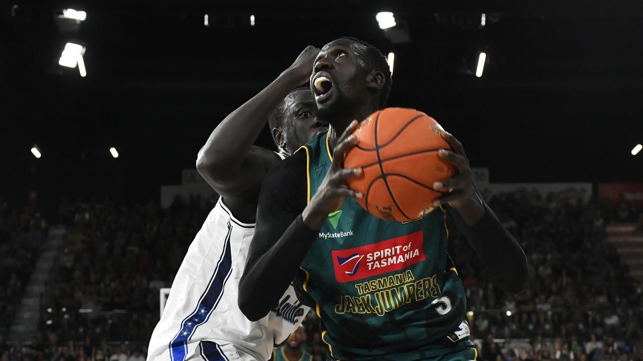 NBL Round 16 Thriller: Tasmania JackJumpers Stun Adelaide 36ers in Overtime Miracle