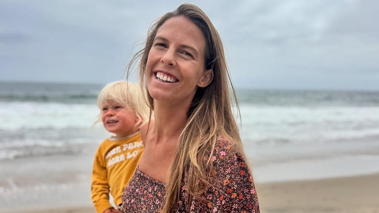 Olympic Snowboarder Torah Bright Announces Third Pregnancy, Showcasing Baby Bump!