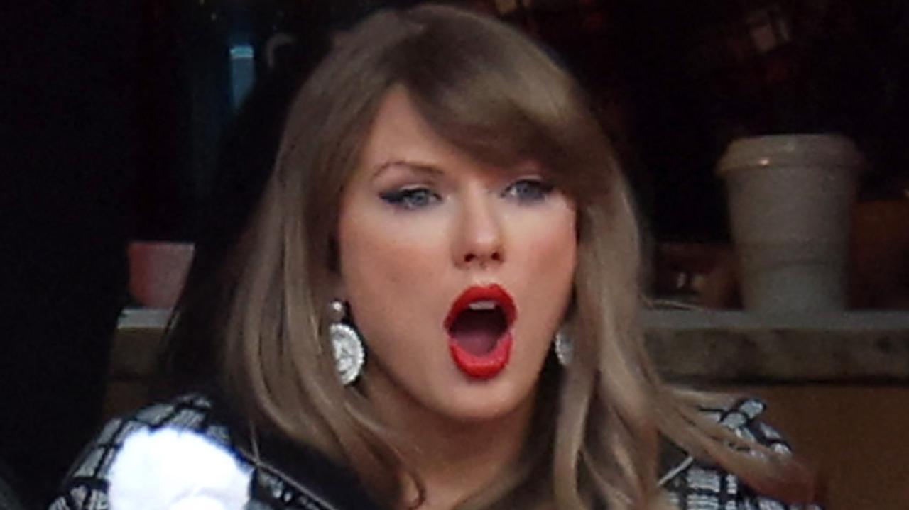 Taylor Swift Steals the Show at Chiefs Game in Chic Chanel Outfit