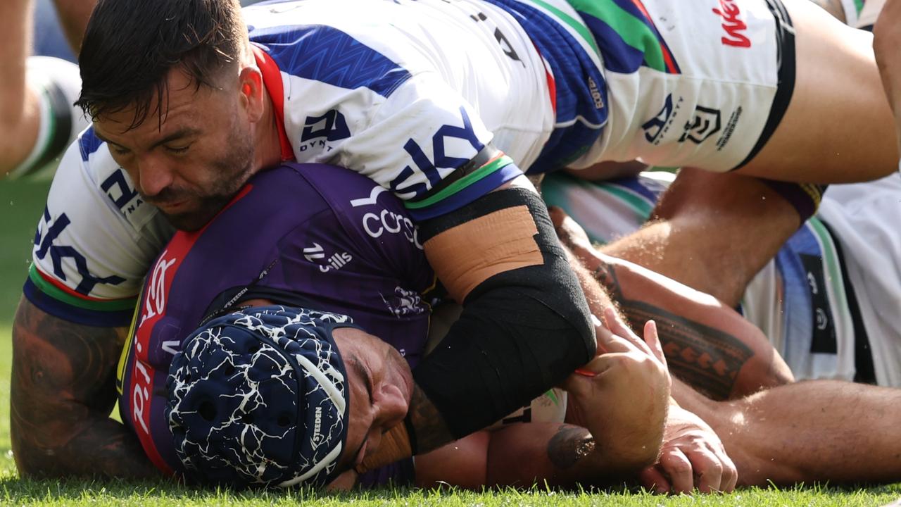 Storm Dominates Warriors: Hughes and Fisher-Harris Injured in Thrilling 28-Point Victory