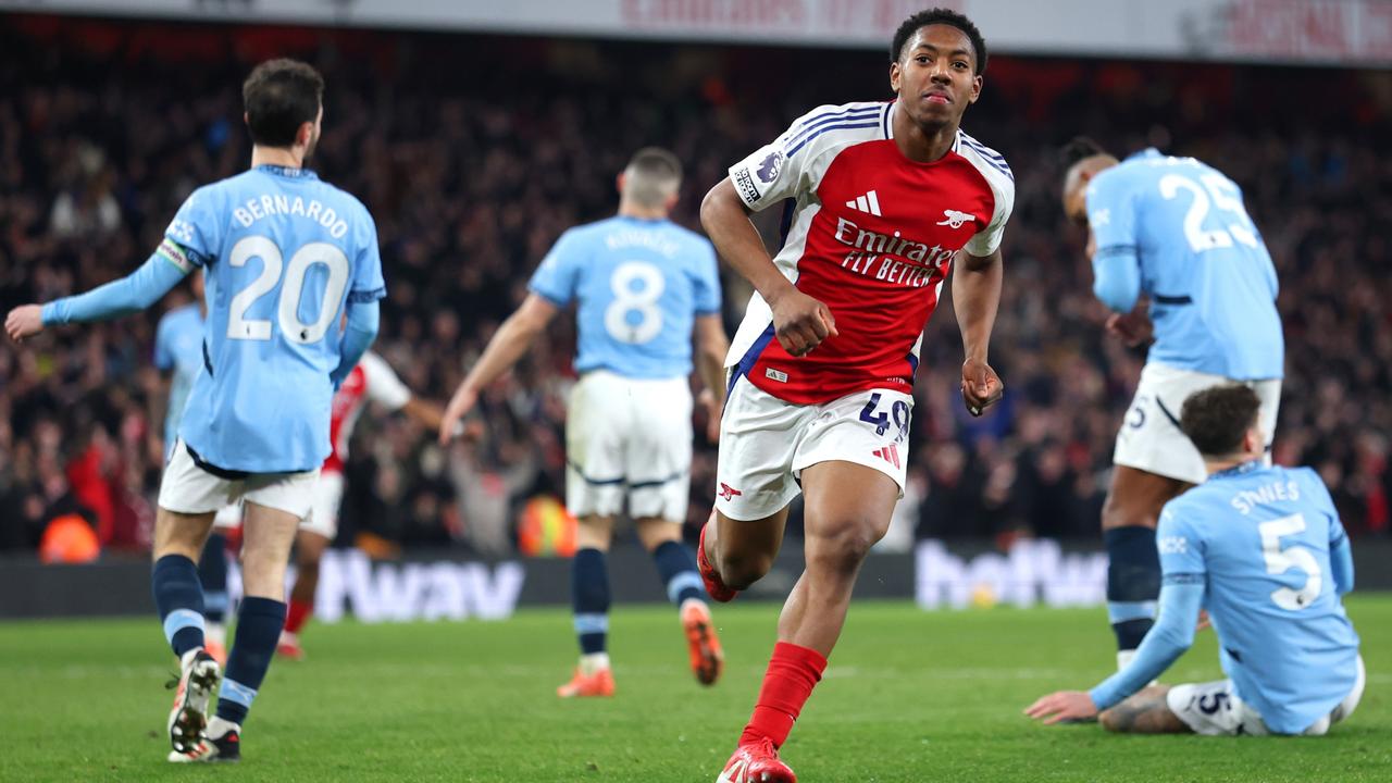 Premier League Upset: Arsenal Thrash Manchester City 5-1 as United Fall to Palace