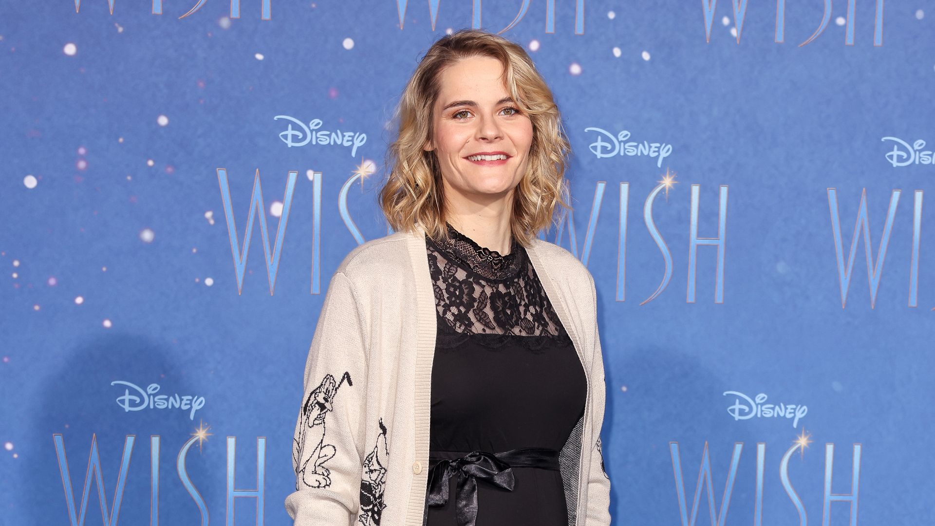 Hazel Brugger: Die Comedy-Queen bekommt ihre eigene Talkshow!