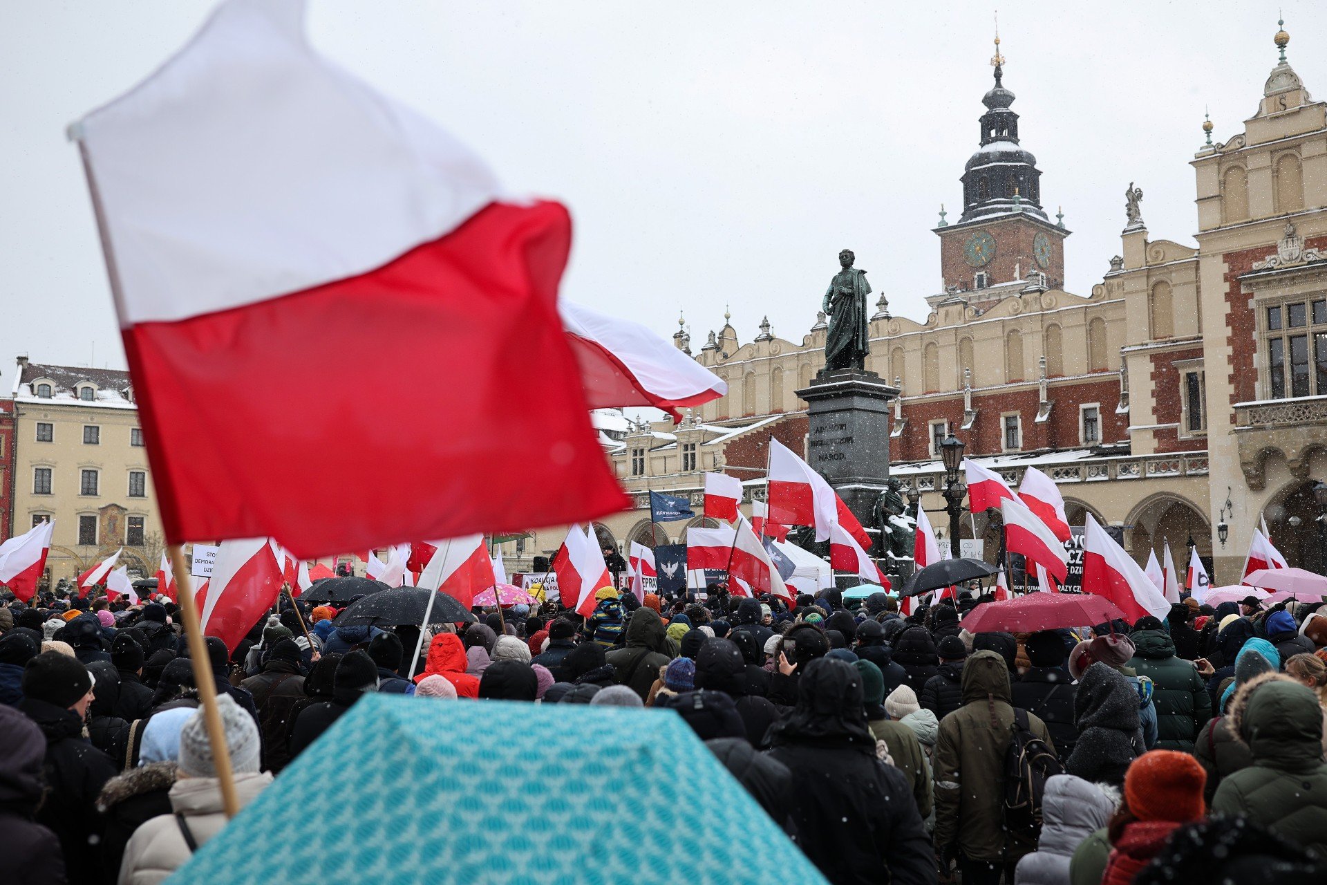 Protesty w obronie edukacji: Kraków przeciwko nowemu przedmiotowi